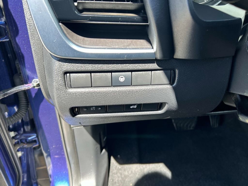 Used 2021 Nissan Rogue SL w/ Premium Package AWD/4WD image 19