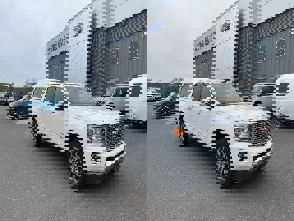 Used 2019 GMC Canyon Denali AWD/4WD image 4