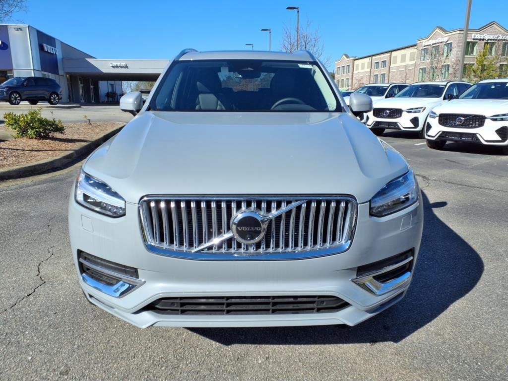 New 2025 Volvo XC90 B6 Plus w/ Protection Package Premier image 10