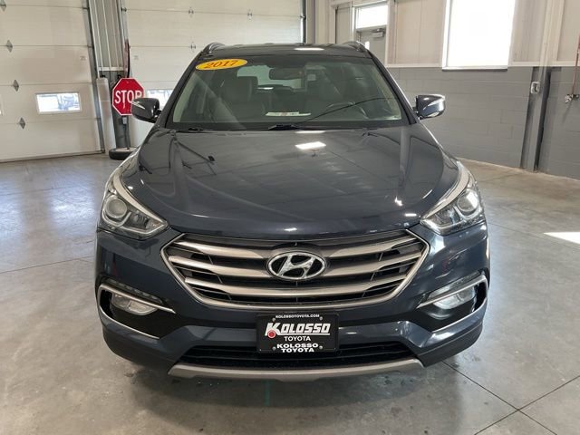 Used 2017 Hyundai Santa Fe Sport image 2