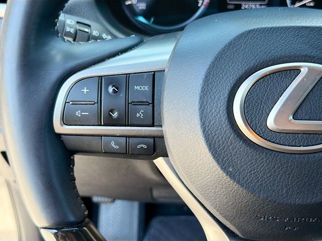 Used 2023 Lexus GX 460 Premium w/ Accessory Package AWD/4WD image 38