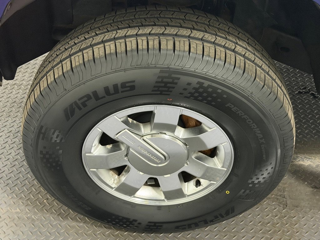 Used 2009 HUMMER H3 Alpha image 21