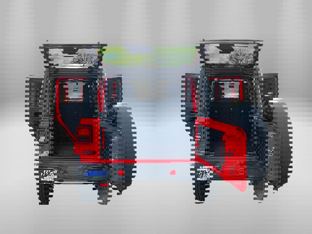 Used 2018 Jeep Wrangler Unlimited Sahara w/ Cold Weather Group image 40