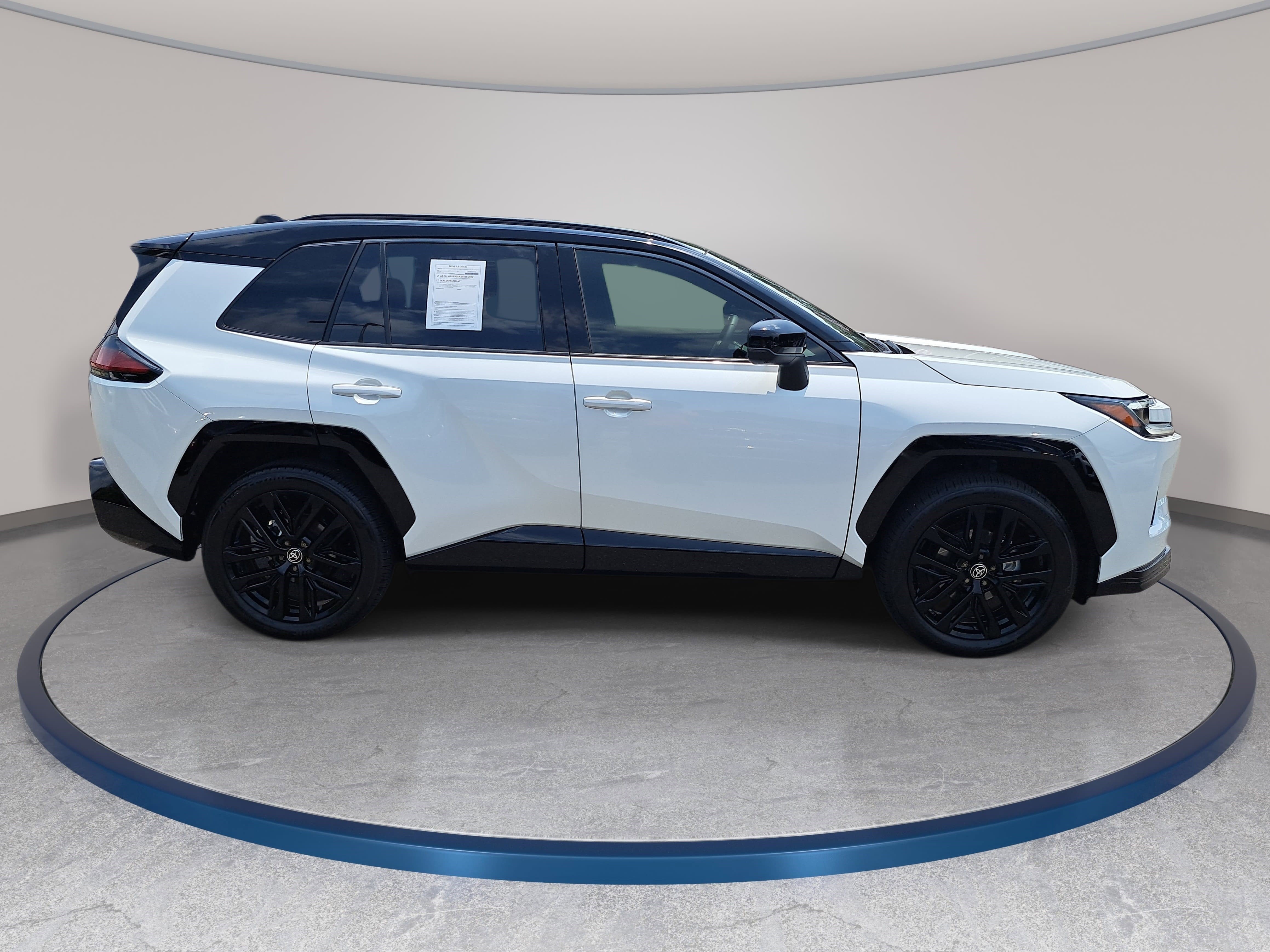 Used 2026 Toyota RAV4 XSE w/ Weather Package AWD/4WD image 4
