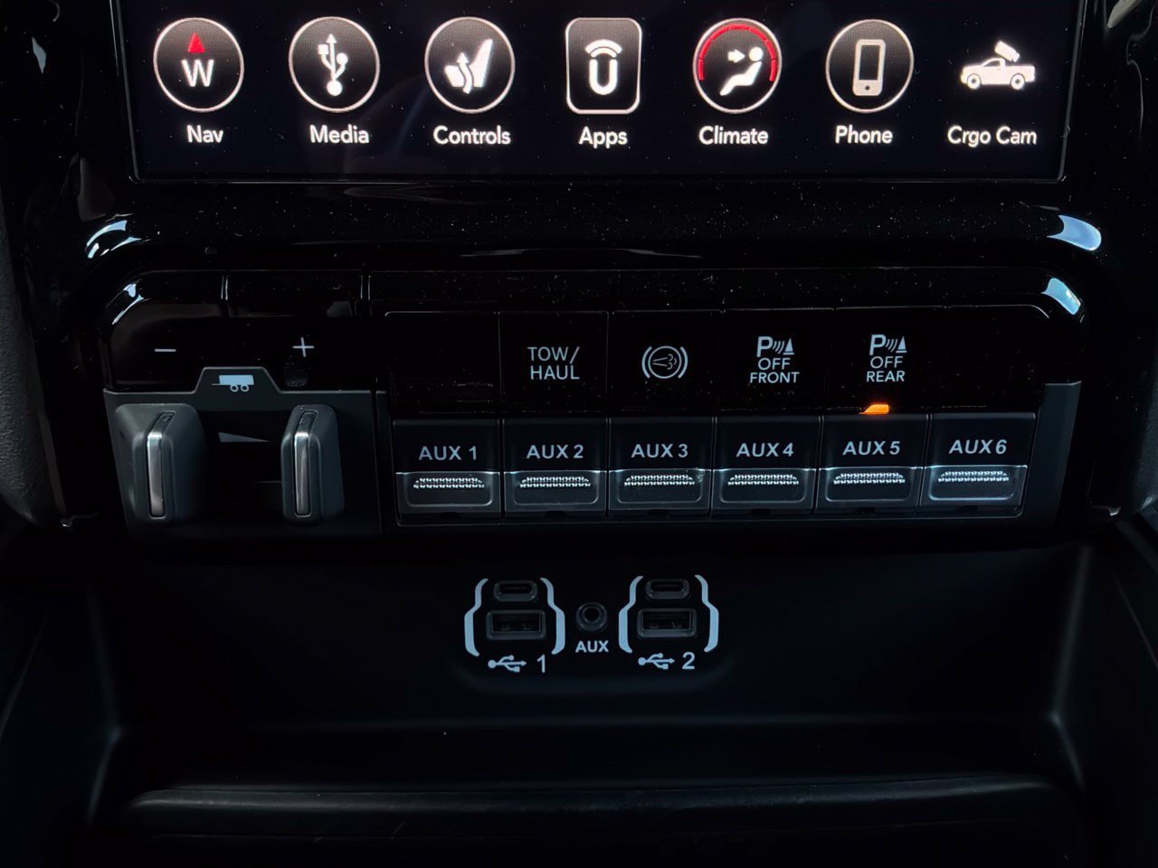 Used 2021 RAM 2500 Laramie w/ Night Edition AWD/4WD image 34