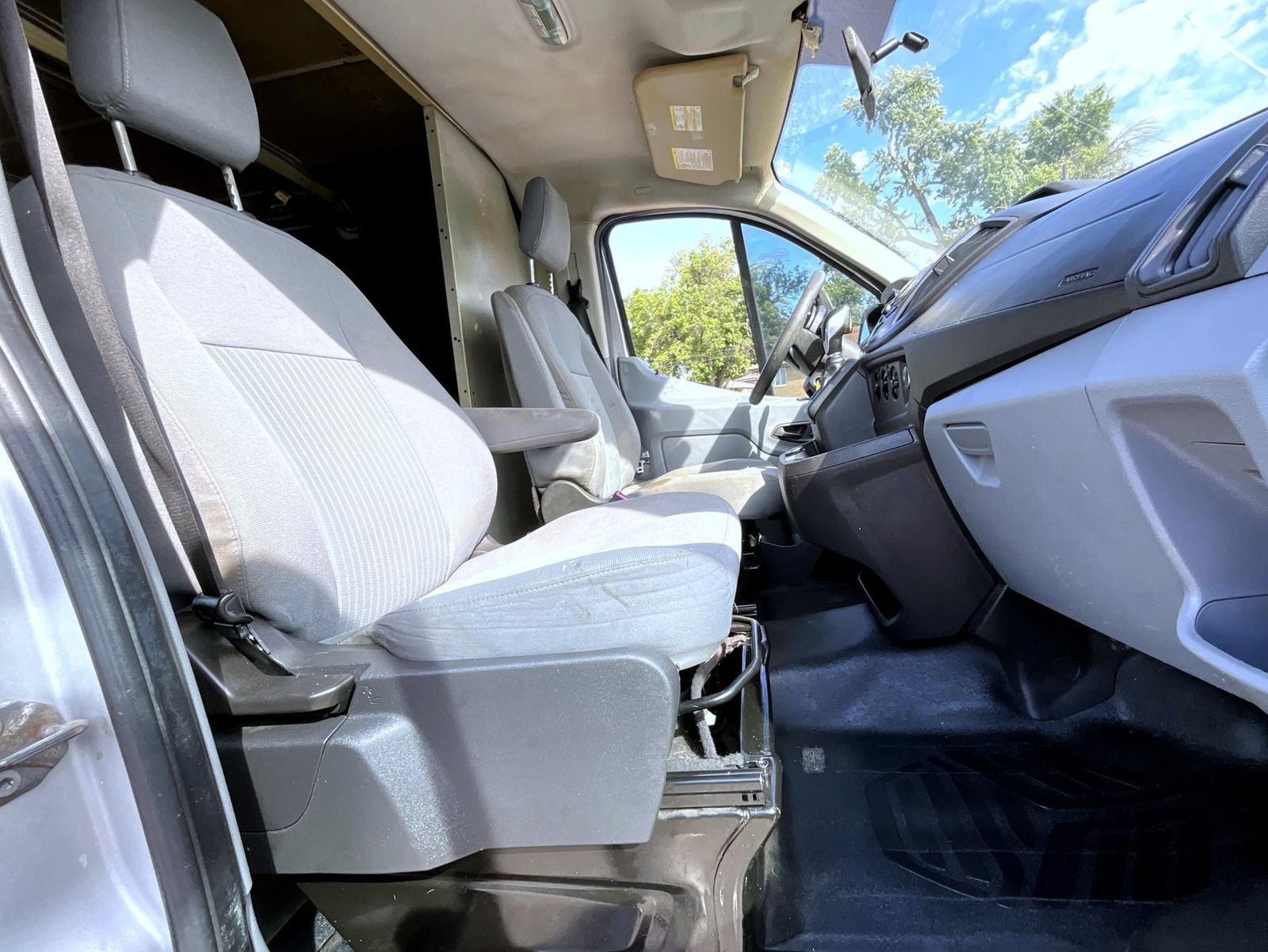 Used 2017 Ford Transit 150 130 Low Roof RWD image 16