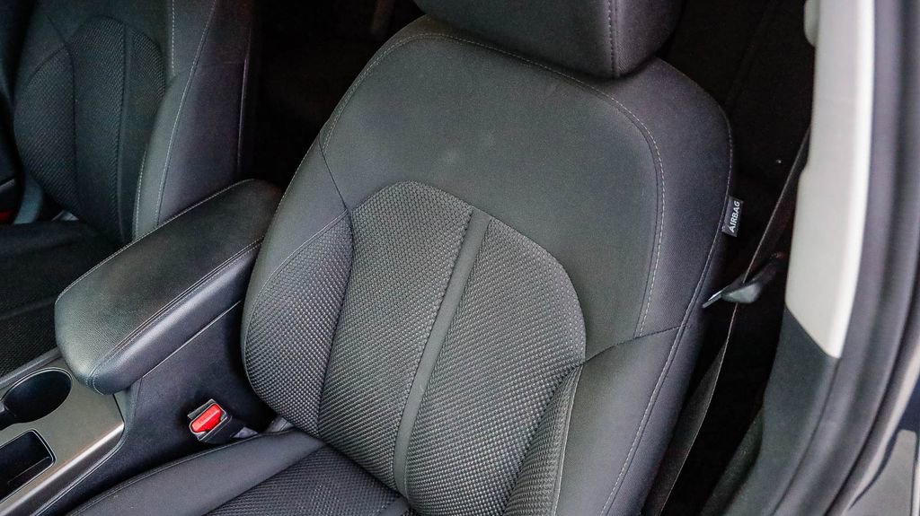Used 2020 Kia Optima LX FWD image 28