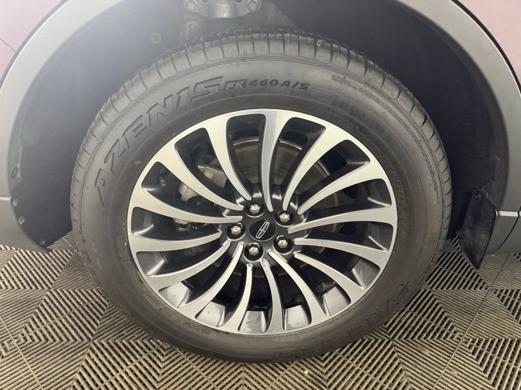 Certified 2022 Lincoln Aviator Reserve w/ Elements Package Plus AWD/4WD image 39