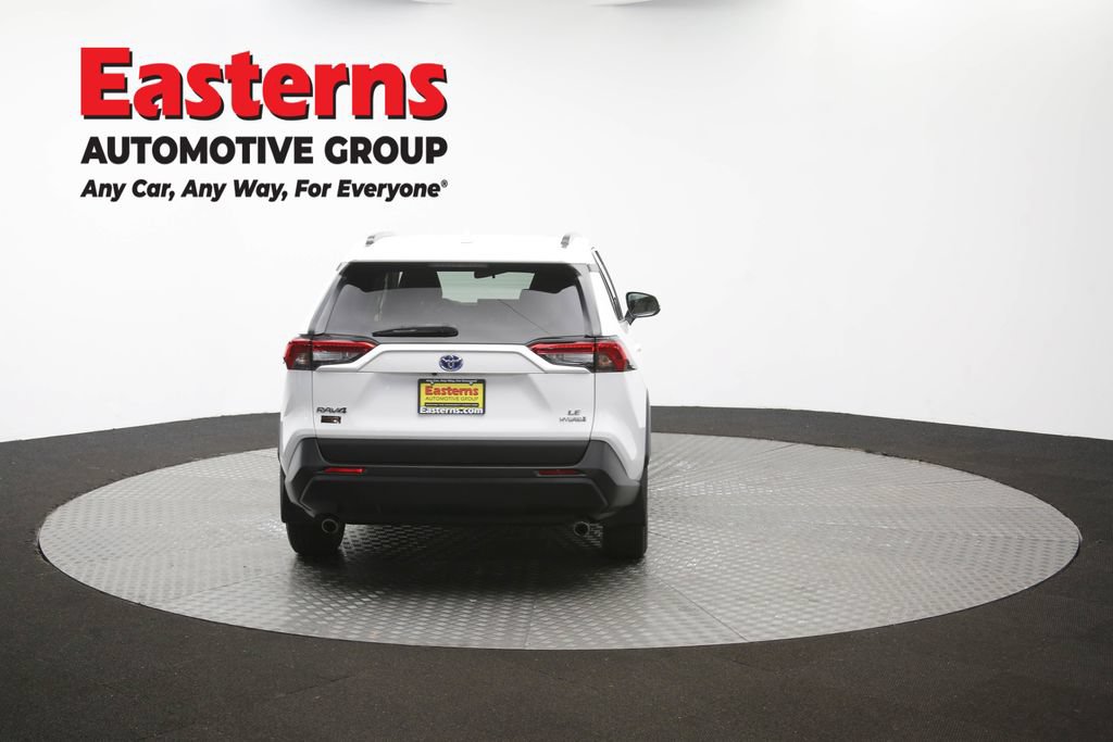 Used 2021 Toyota RAV4 LE w/ Carpet Mat Package (TMS) AWD/4WD image 39
