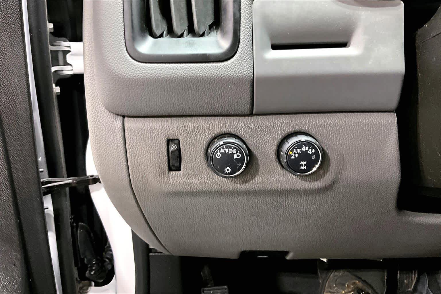 Used 2022 GMC Canyon Elevation Standard w/ Convenience Package AWD/4WD image 34