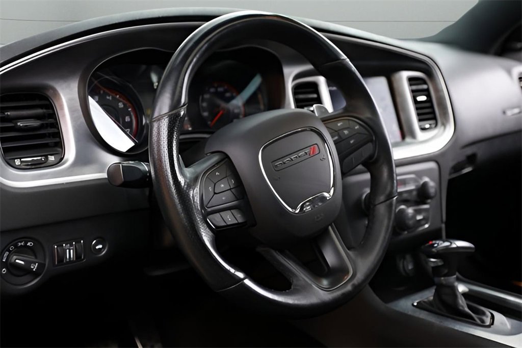 Used 2018 Dodge Charger R/T image 23