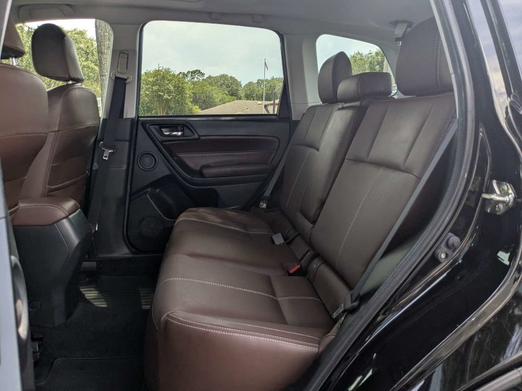 Used 2018 Subaru Forester 2.5i Touring w/ Popular Package #3B AWD/4WD image 17