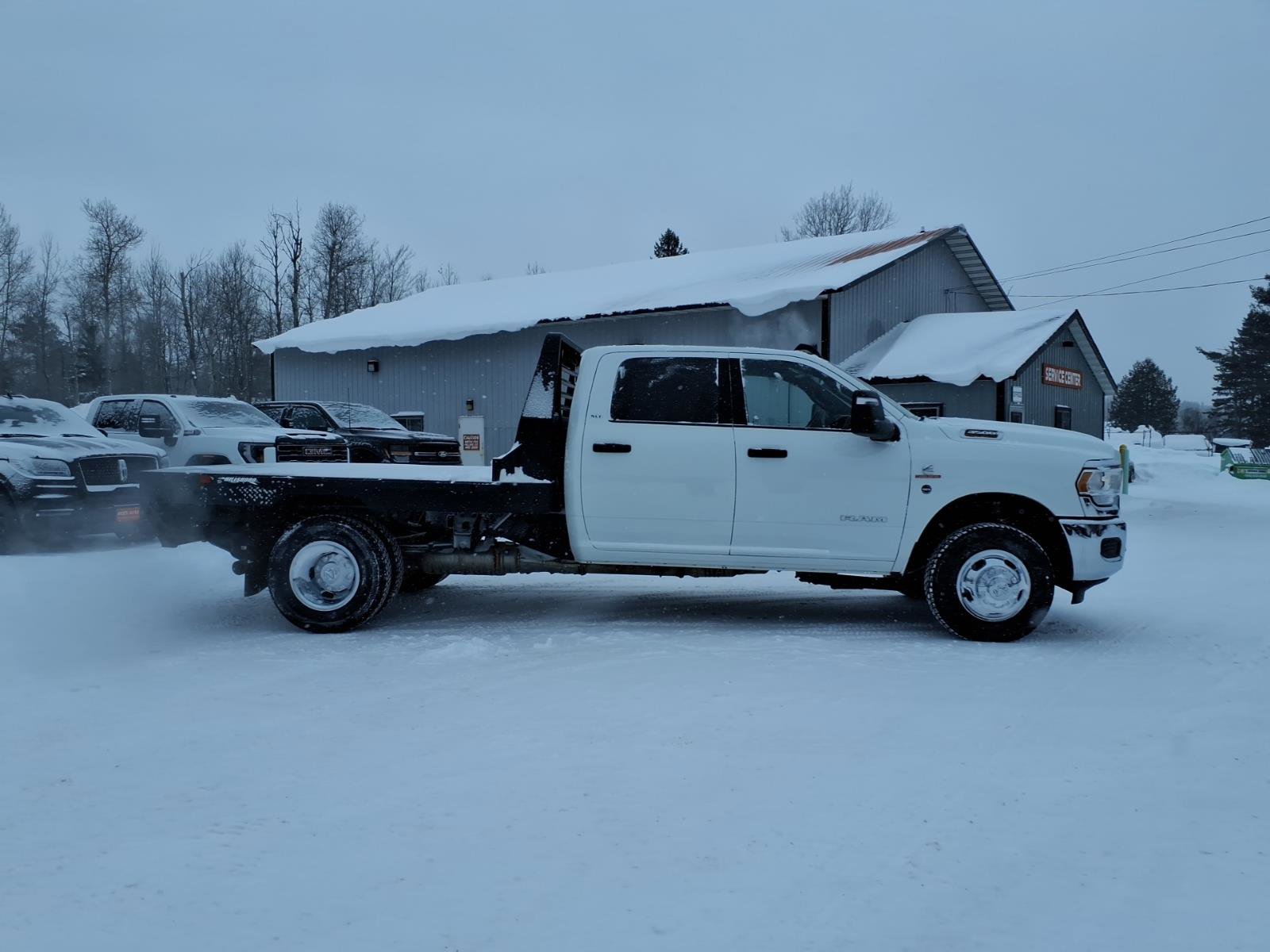 Used 2024 RAM 3500 SLT w/ Quick Order Package 2YG SLT image 7