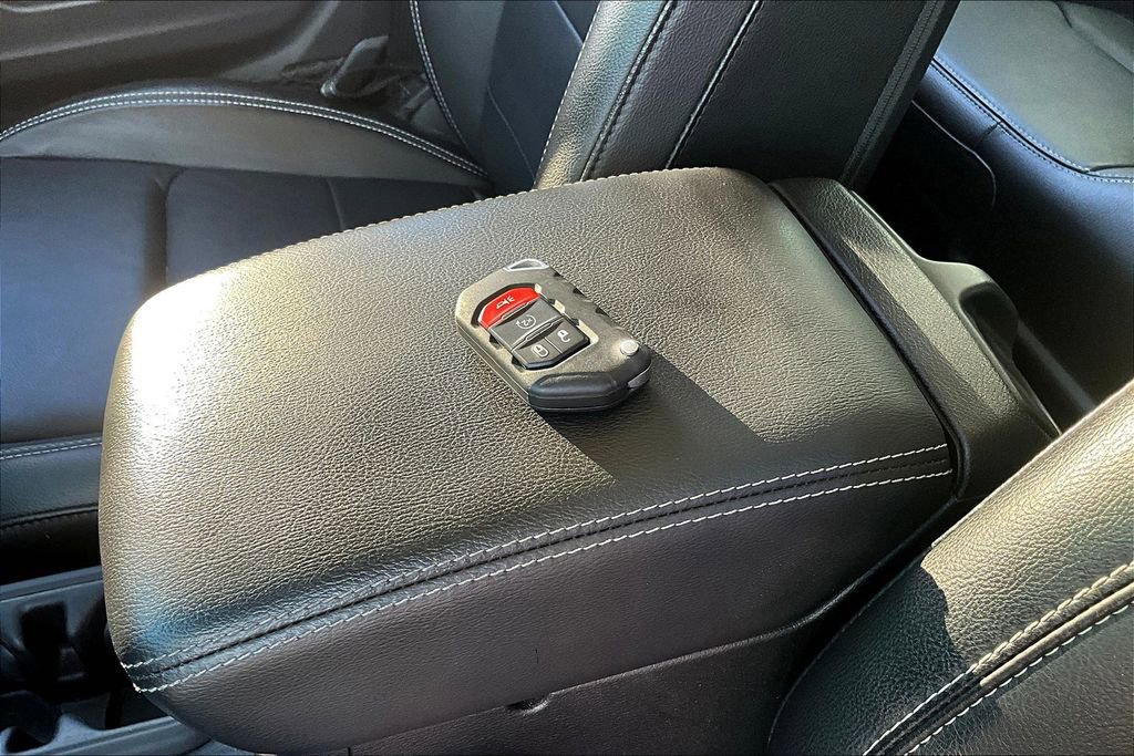 Used 2021 Jeep Wrangler Unlimited Sahara w/ Cold Weather Group image 34