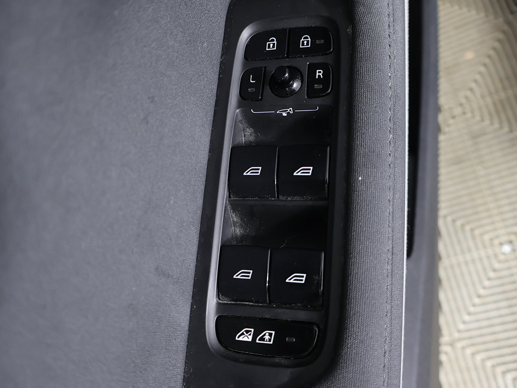 Used 2024 Polestar Polestar 2 AWD/4WD image 38