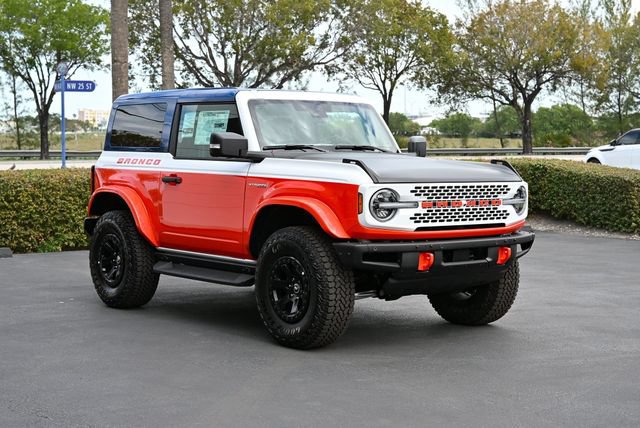 Used 2025 Ford Bronco Stroppe Edition AWD/4WD image 4