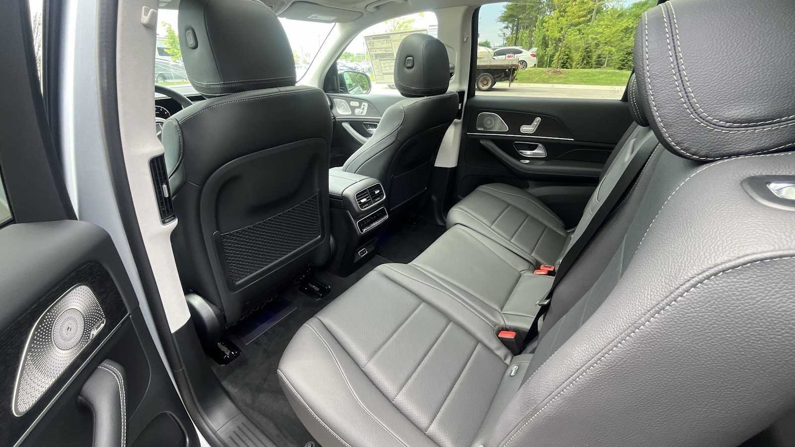 New 2026 Mercedes-Benz GLS 450 4MATIC image 14