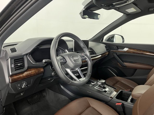 Used 2018 Audi Q5 2.0T Premium Plus w/ Premium Plus Package image 9