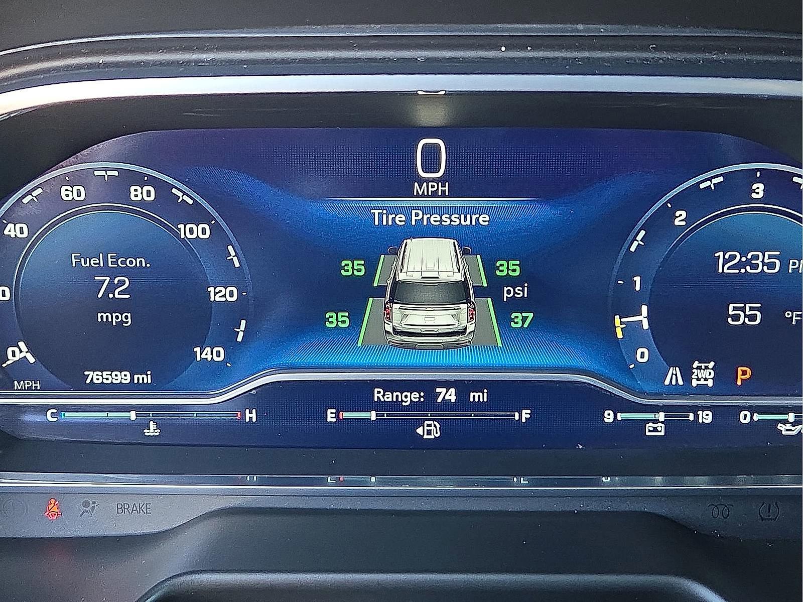 Certified 2023 Chevrolet Suburban Premier image 23