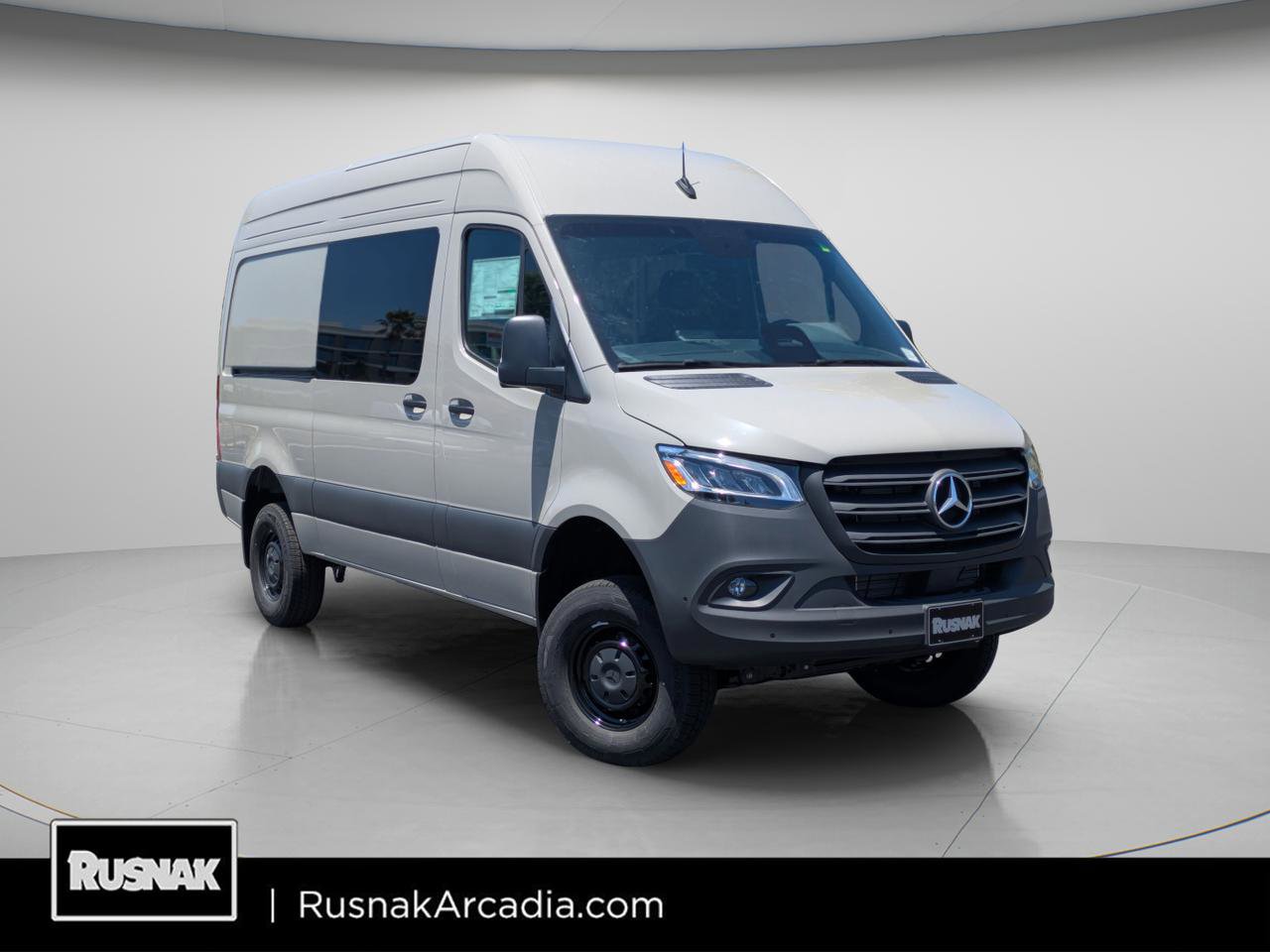 New 2025 Mercedes-Benz Sprinter 2500 image 1