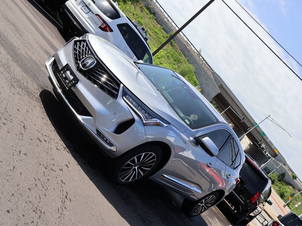 Used 2025 Acura RDX SH-AWD w/ Advance Package image 3