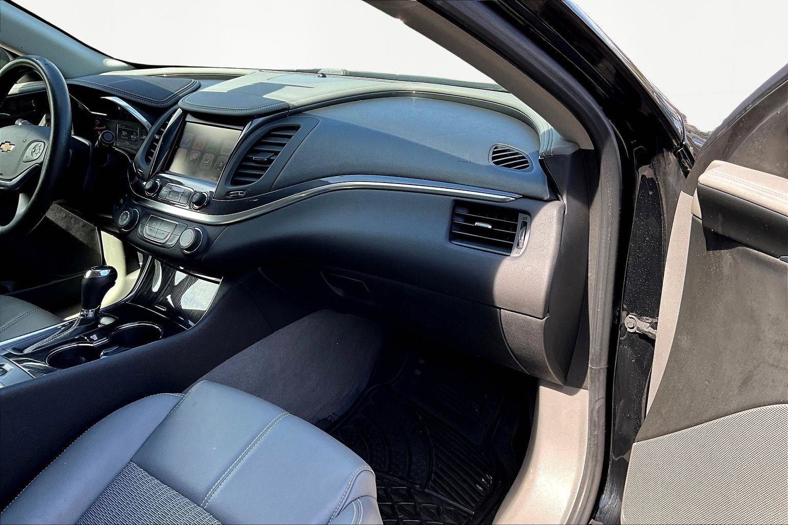 Used 2018 Chevrolet Impala LS image 25