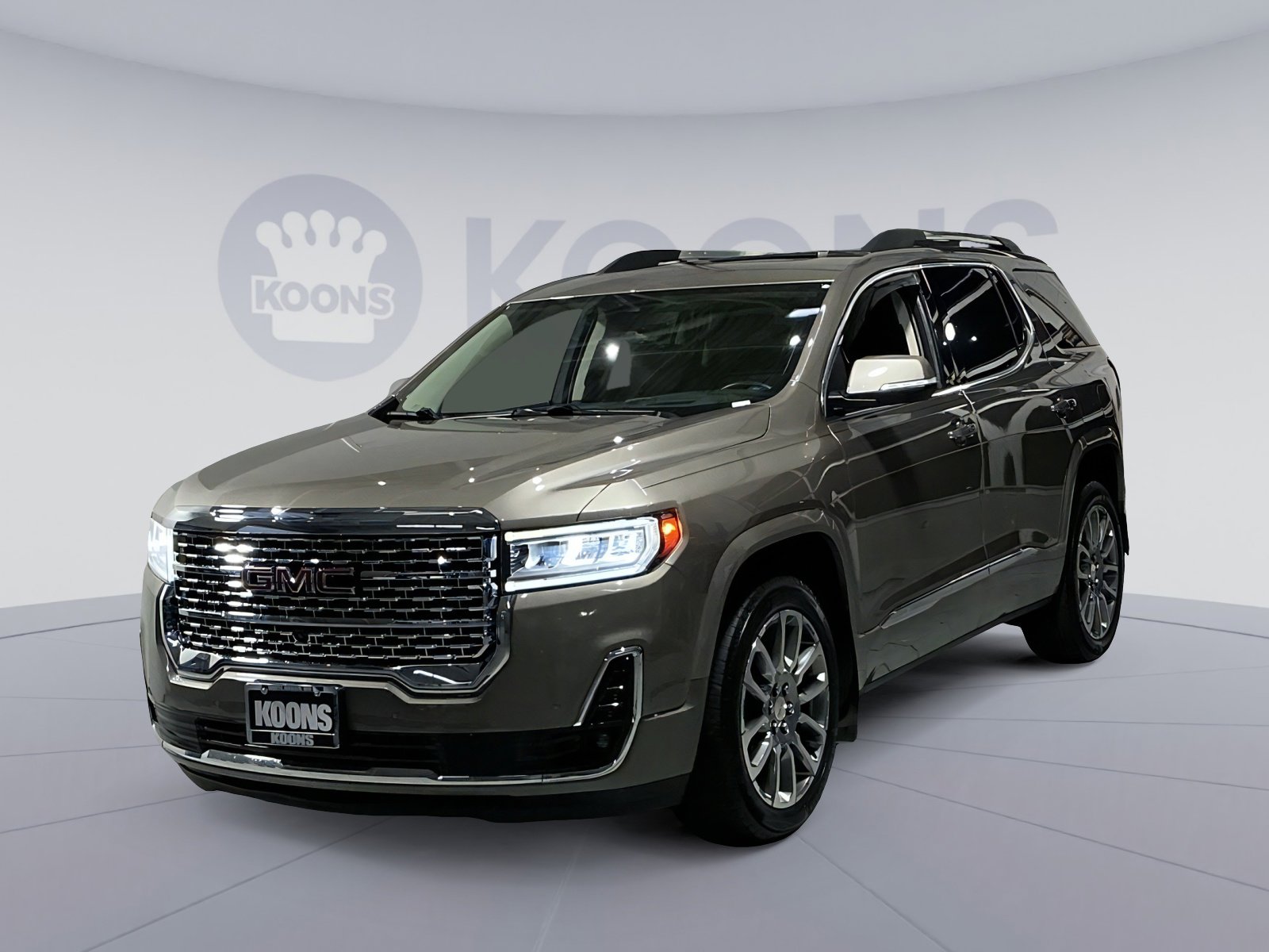 Used 2023 GMC Acadia Denali w/ Denali Ultimate Package image 1