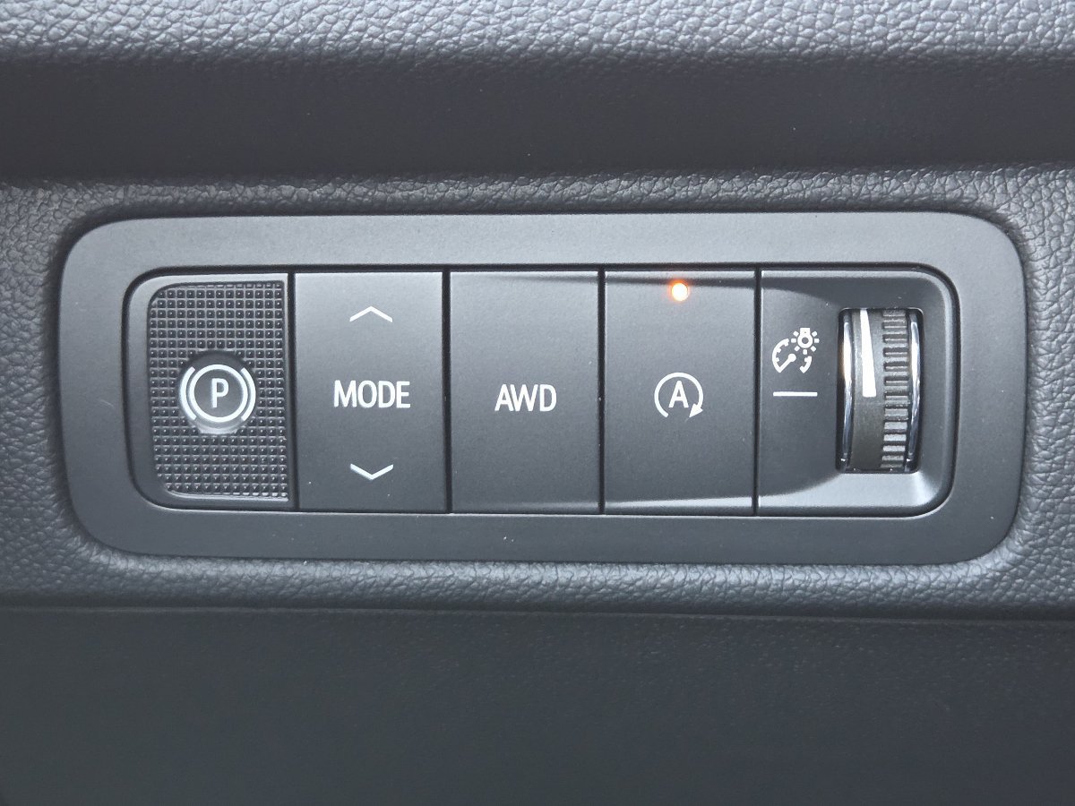 New 2027 Chevrolet Traverse LT AWD/4WD image 36