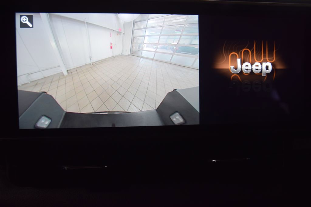 Used 2025 Jeep Gladiator Willys image 45