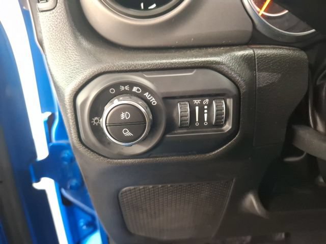 Used 2022 Jeep Gladiator Sport AWD/4WD image 21