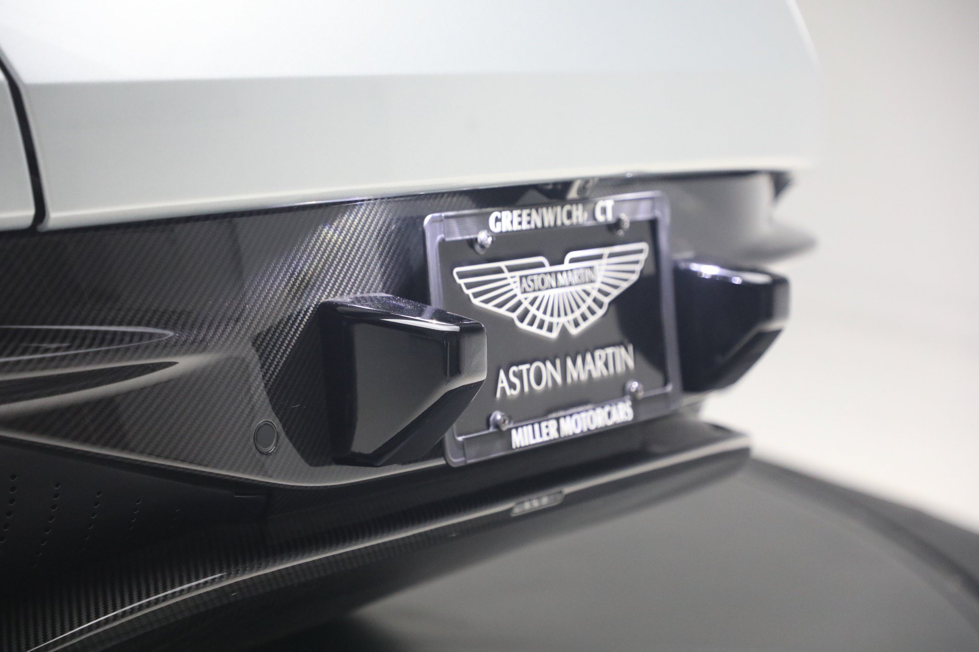 Used 2019 Aston Martin DB11 Volante RWD image 41