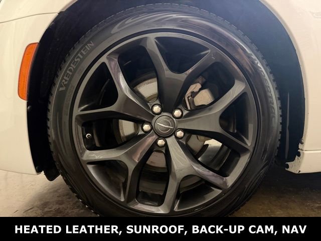 Used 2022 Chrysler 300 S image 10