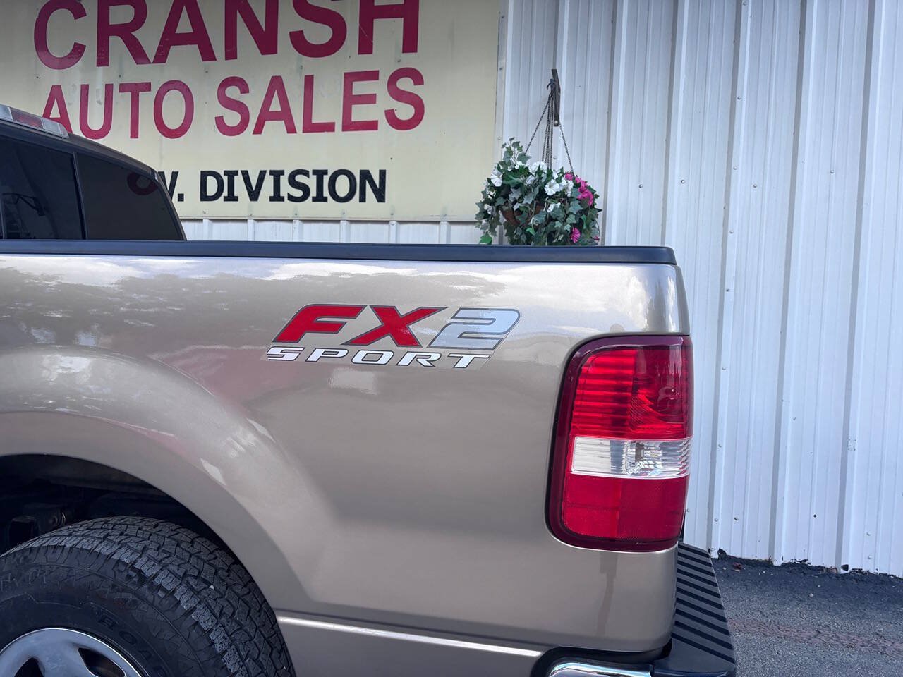 Used 2004 Ford F150 XLT RWD image 8