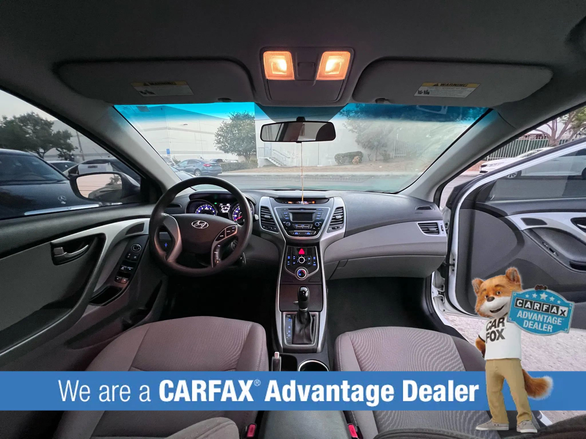 Used 2016 Hyundai Elantra SE image 12