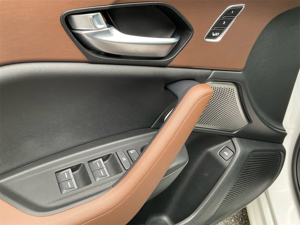 Used 2021 Acura TLX w/ Technology Package image 28