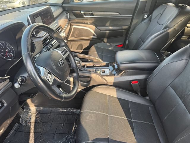 Used 2021 Kia Telluride EX w/ EX Premium Package AWD/4WD image 9