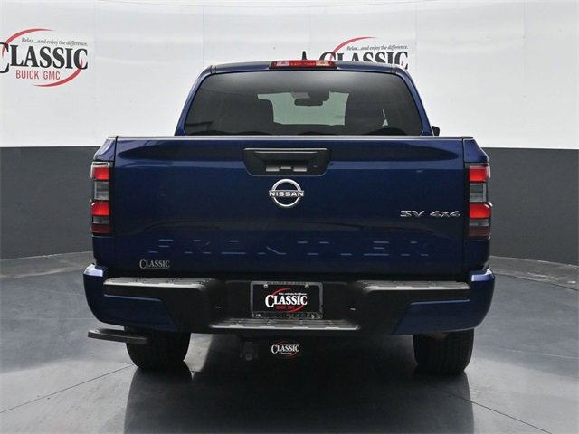 Used 2023 Nissan Frontier SV image 8