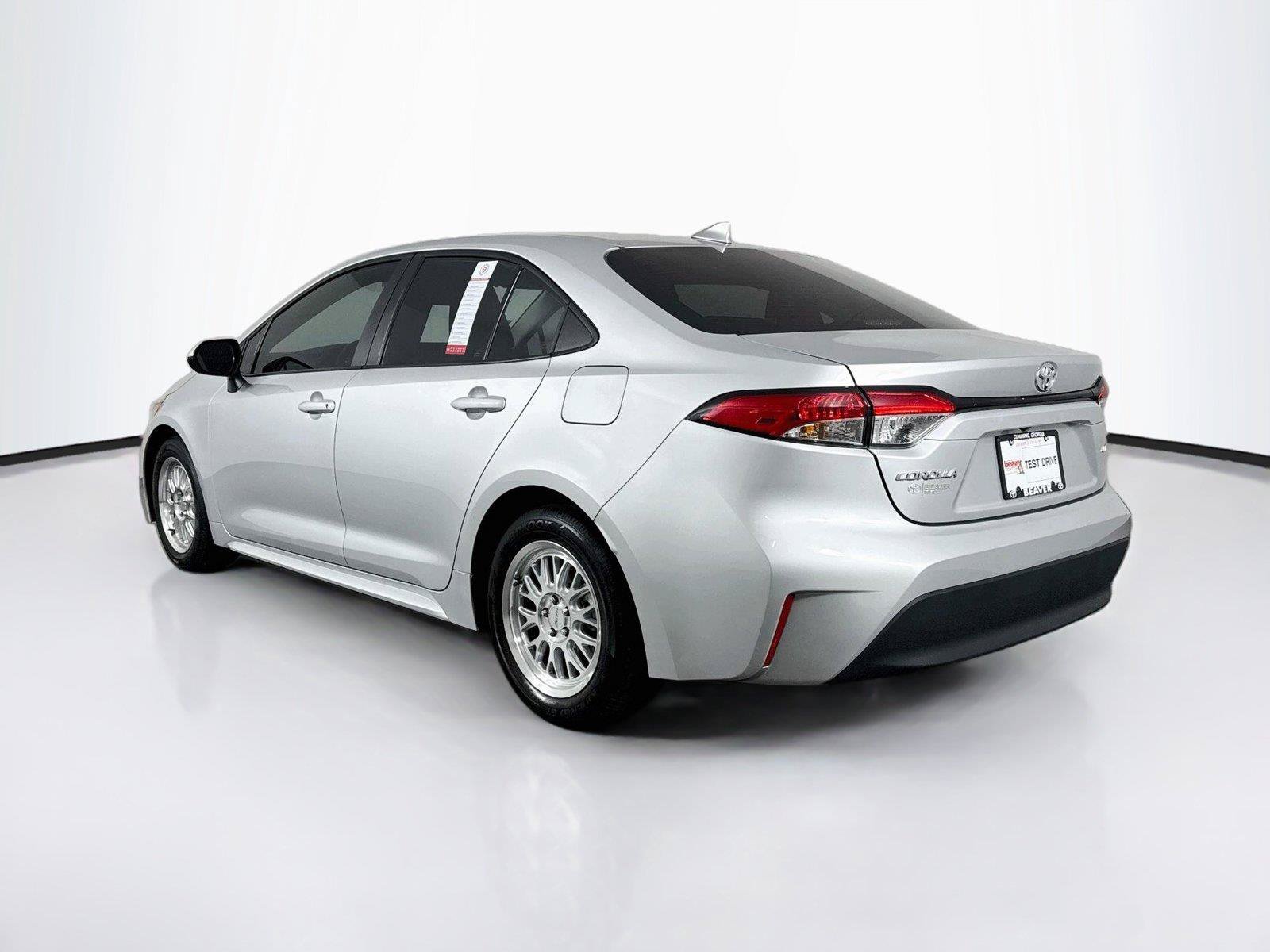 Certified 2025 Toyota Corolla LE FWD image 12