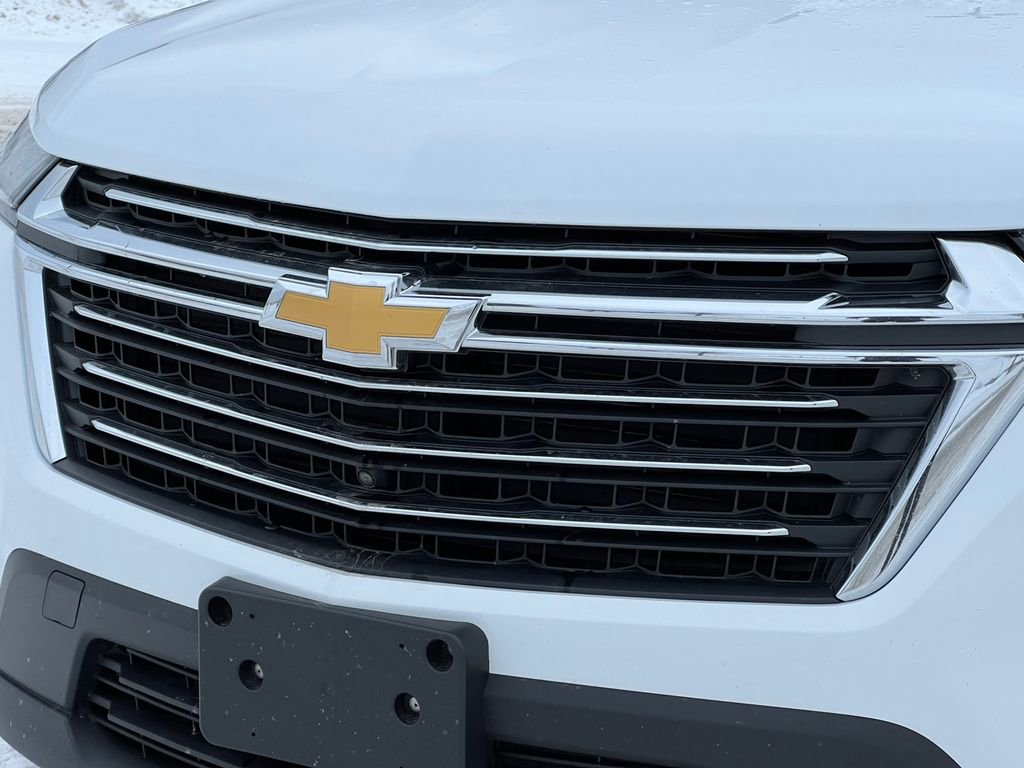 Certified 2023 Chevrolet Traverse LT w/ Rear Camera Mirror Package image 40