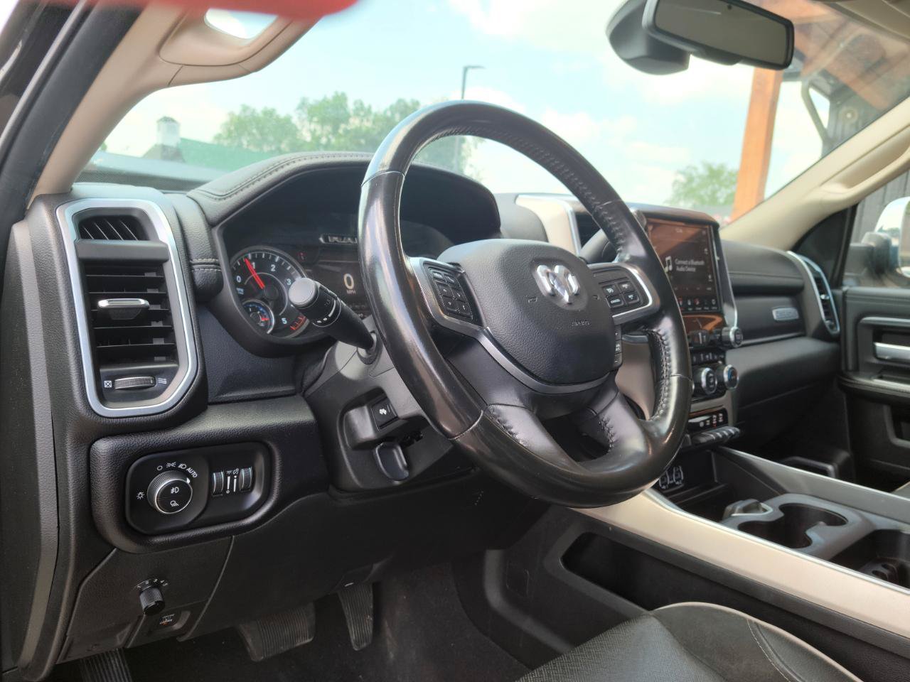 Used 2021 RAM 2500 Laramie AWD/4WD image 9