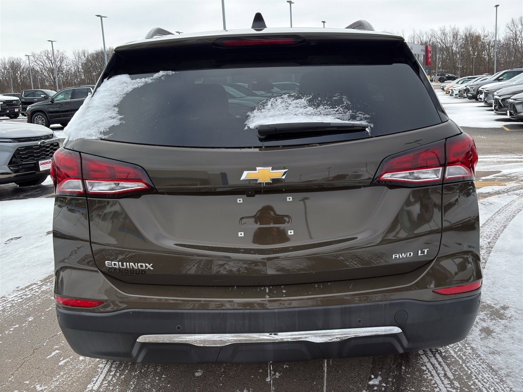Used 2024 Chevrolet Equinox LT w/ LPO, Floor Liner Package image 7