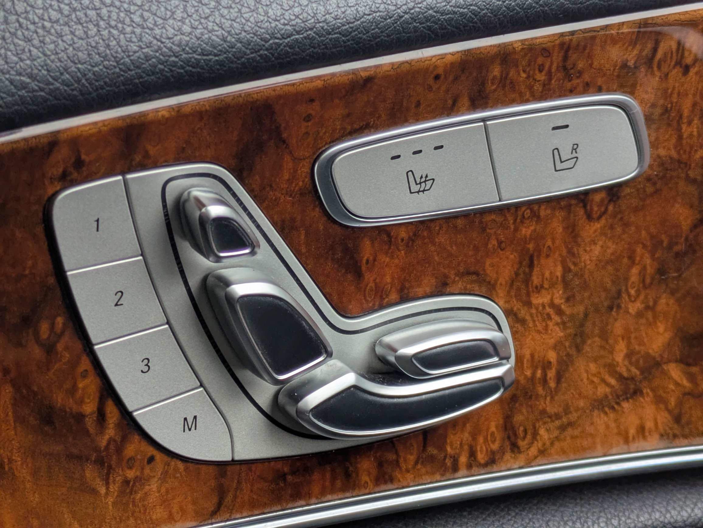 Certified 2018 Mercedes-Benz E 300 image 22