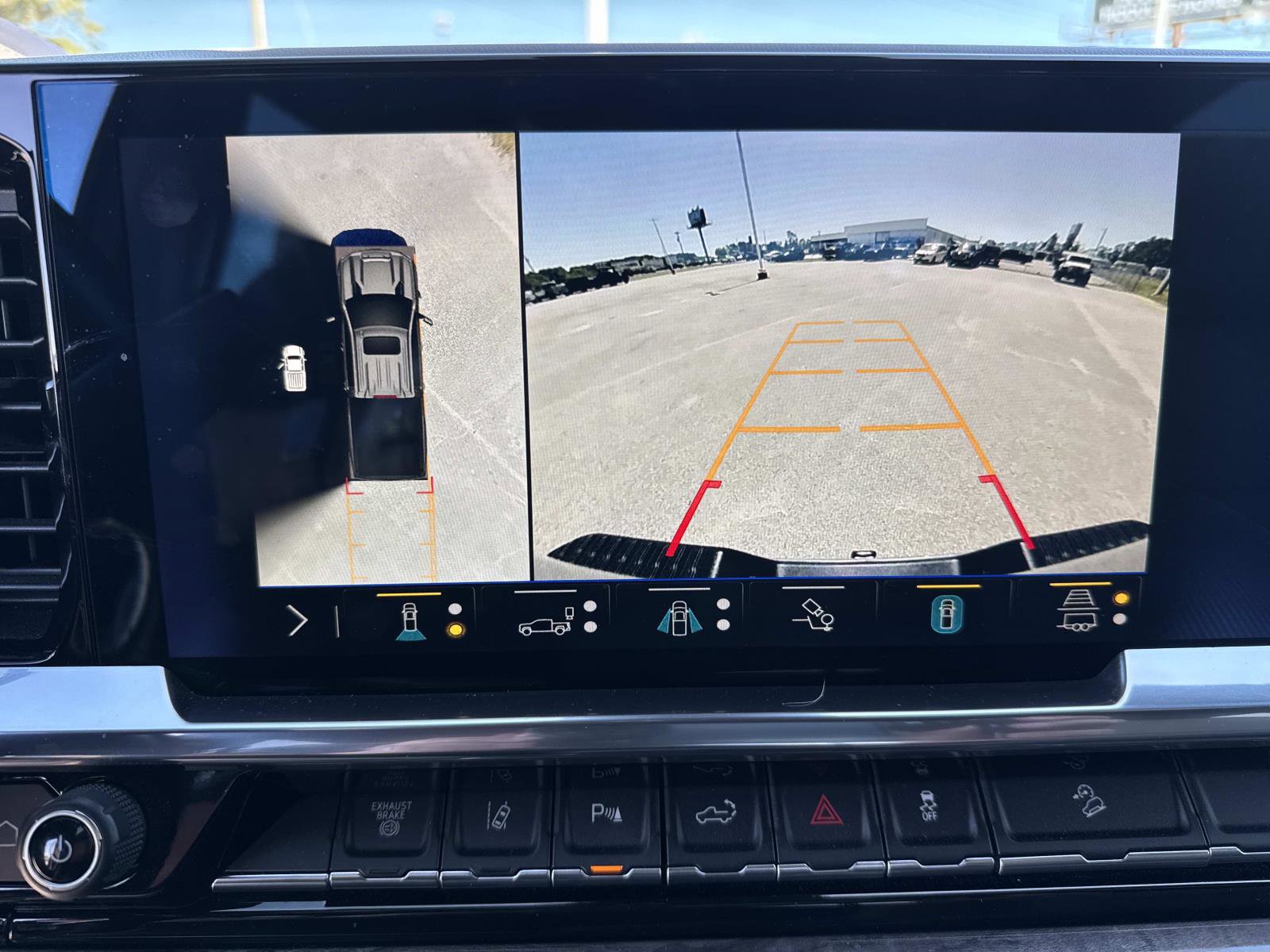 Used 2024 Chevrolet Silverado 3500 LTZ w/ LTZ Premium Package image 32