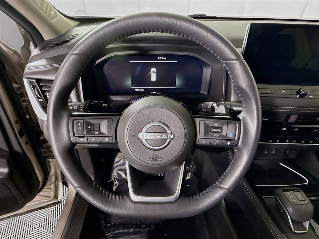 Certified 2024 Nissan Rogue Platinum w/ Platinum Premium Package image 23