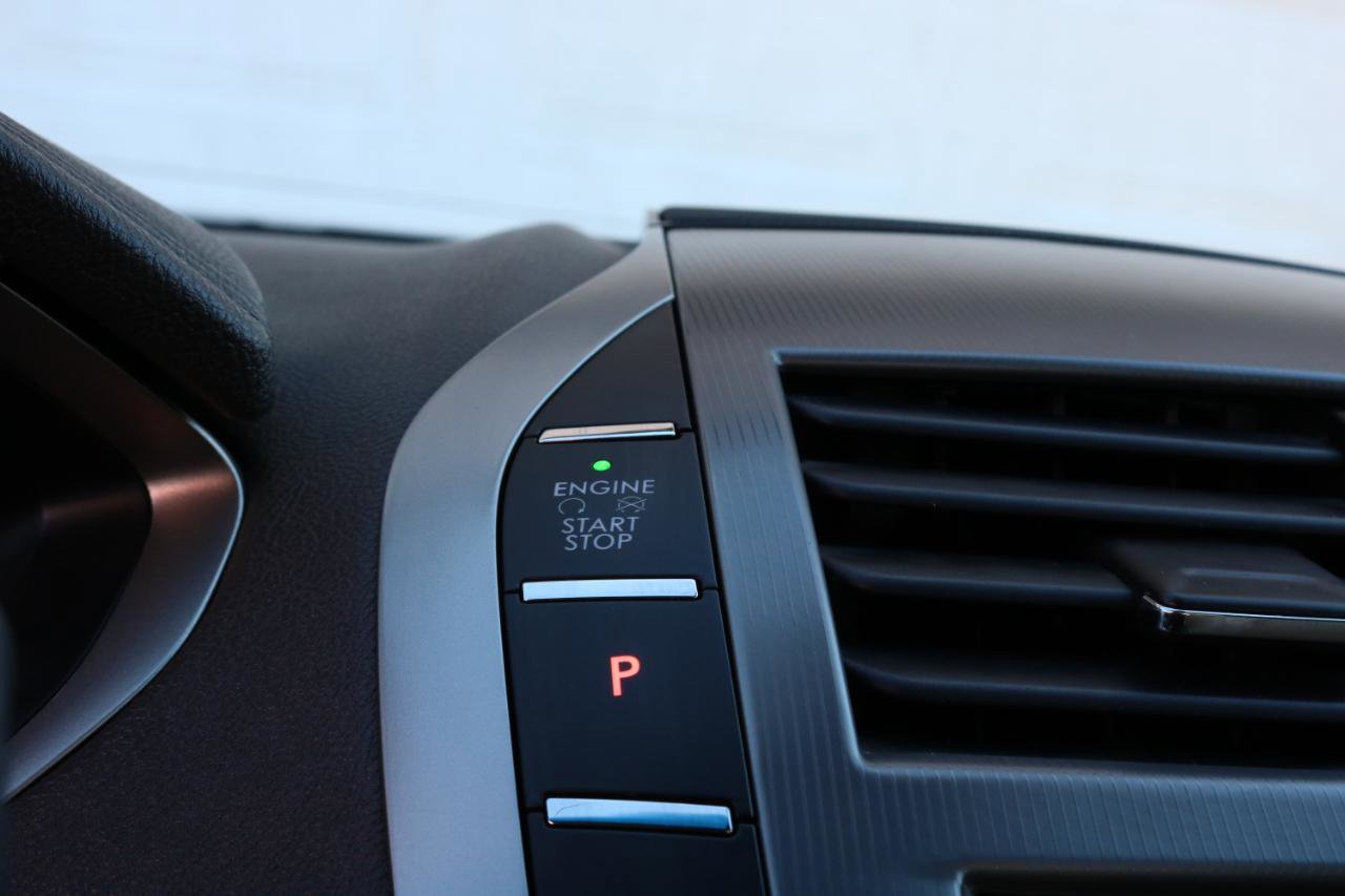 Used 2017 Lincoln MKZ Reserve w/ Technology Package image 32