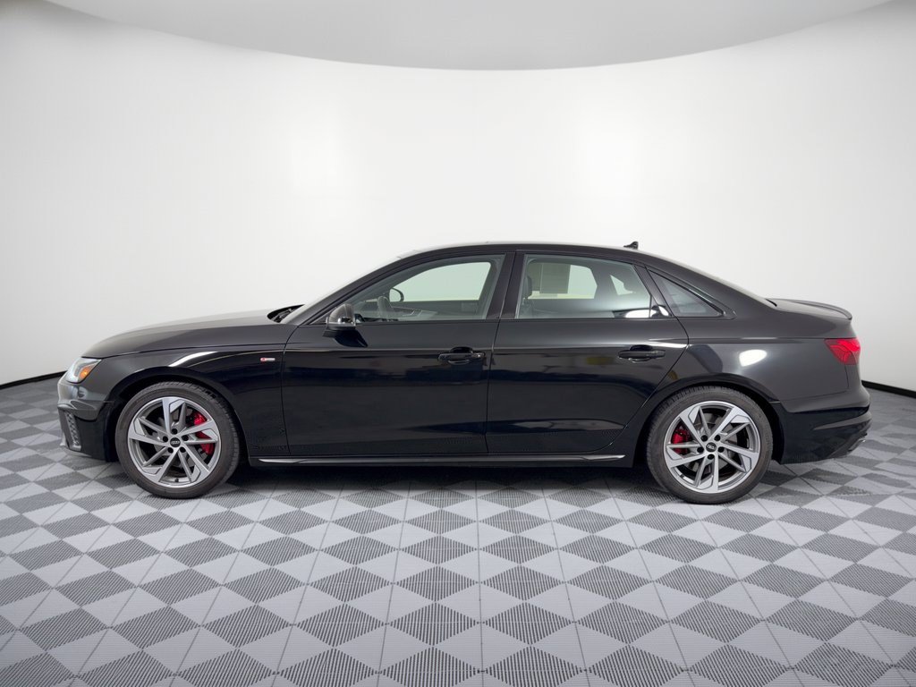 Used 2024 Audi A4 2.0T Premium Plus w/ Premium Plus Package AWD/4WD image 2