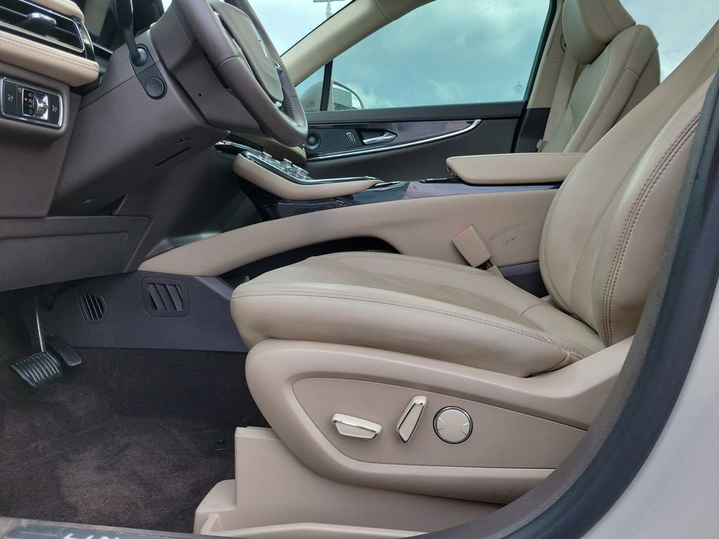 Certified 2022 Lincoln Nautilus Reserve w/ Equipment Group 201A image 19