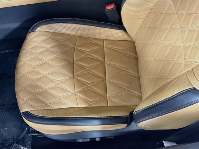 Used 2023 Nissan Sentra SV w/ SV Premium Package FWD image 18