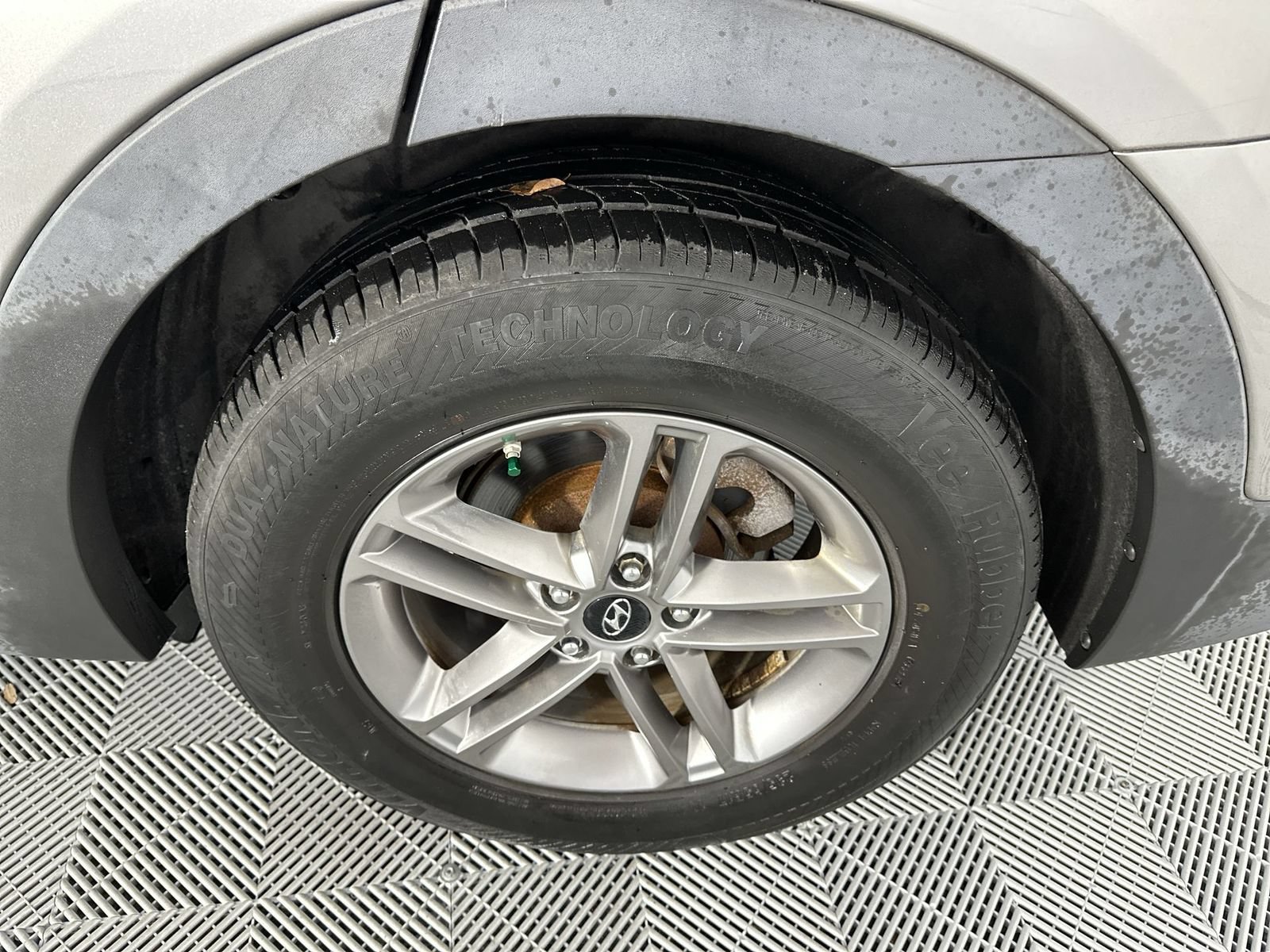 Used 2017 Hyundai Santa Fe Sport AWD/4WD image 10