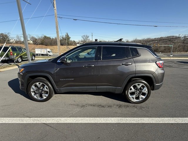 Used 2018 Jeep Compass Limited w/ Navigation Group image 8